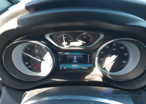 2017 Buick Envision Essence z USA, uszkodzony, nr VIN LRBFXDSA4HD220845